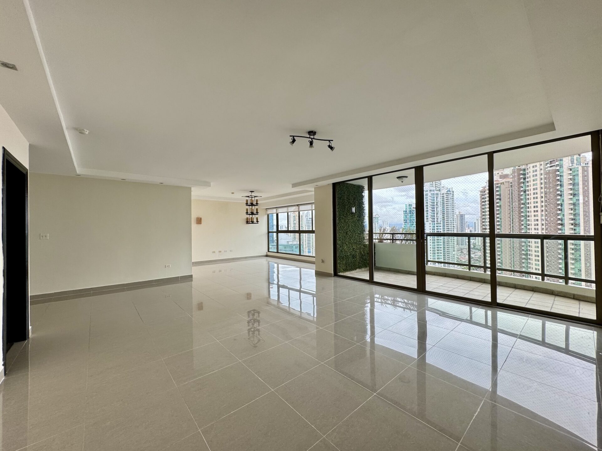 Photo 07-30-25, 12 28 50 PM Realty Z Group | Leaders in the Panamanian real estate market | Ocean Park