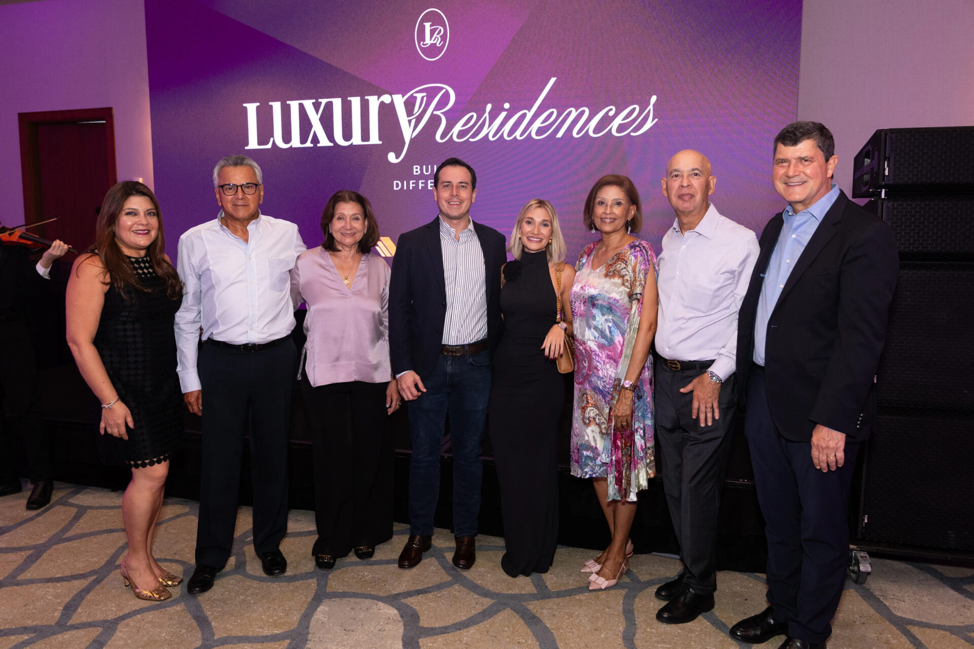 Realty Z Group | Líderes en el mercado inmobiliario de Panamá | LANZAMIENTO LUXURY RESIDENCES